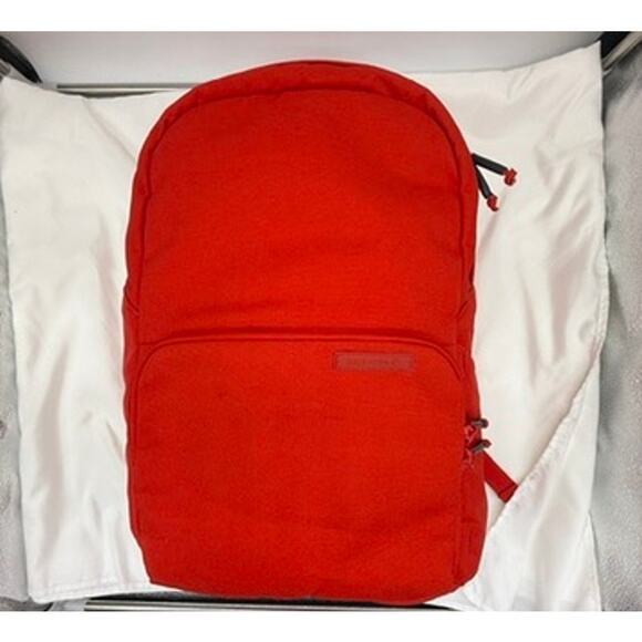 Brevitē The Backpack Red Minimalist Everyday Travel Laptop Bag - Picture 11 of 16